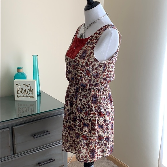 As U Wish Sleeveless dress - Picture 3 of 8